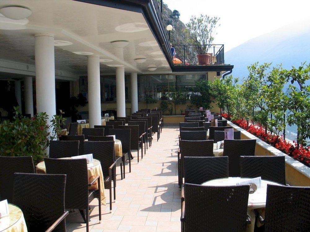 Dirce Hotel Limone sul Garda