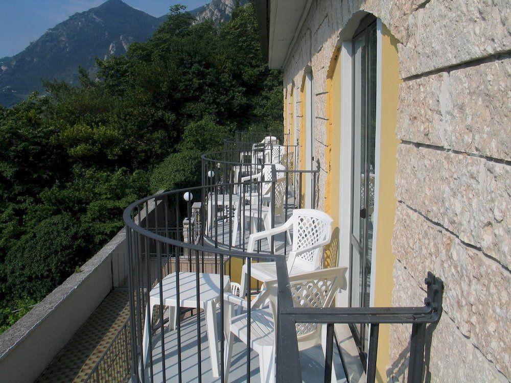 Dirce 4* Limone sul Garda