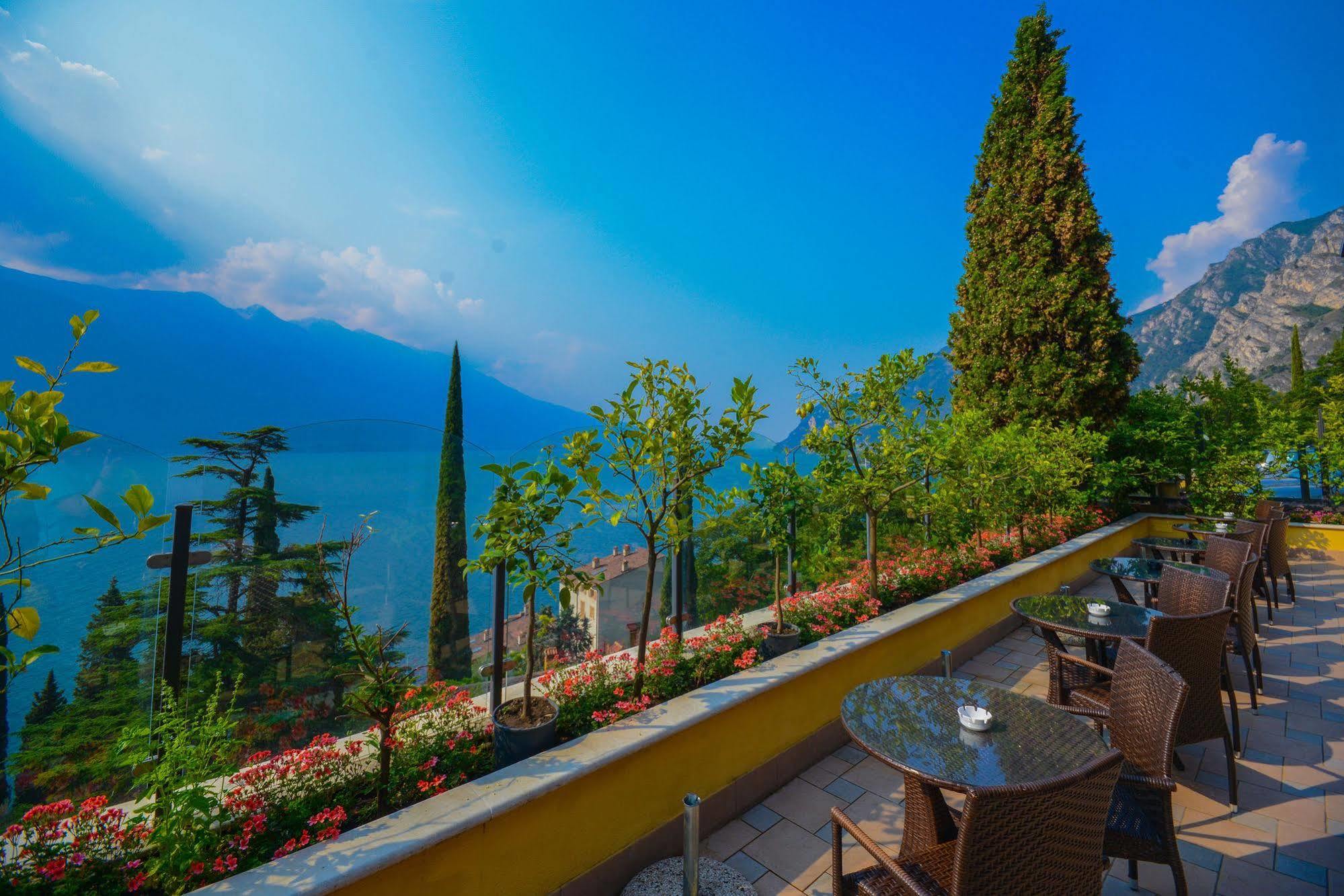 Hotel Dirce 4*