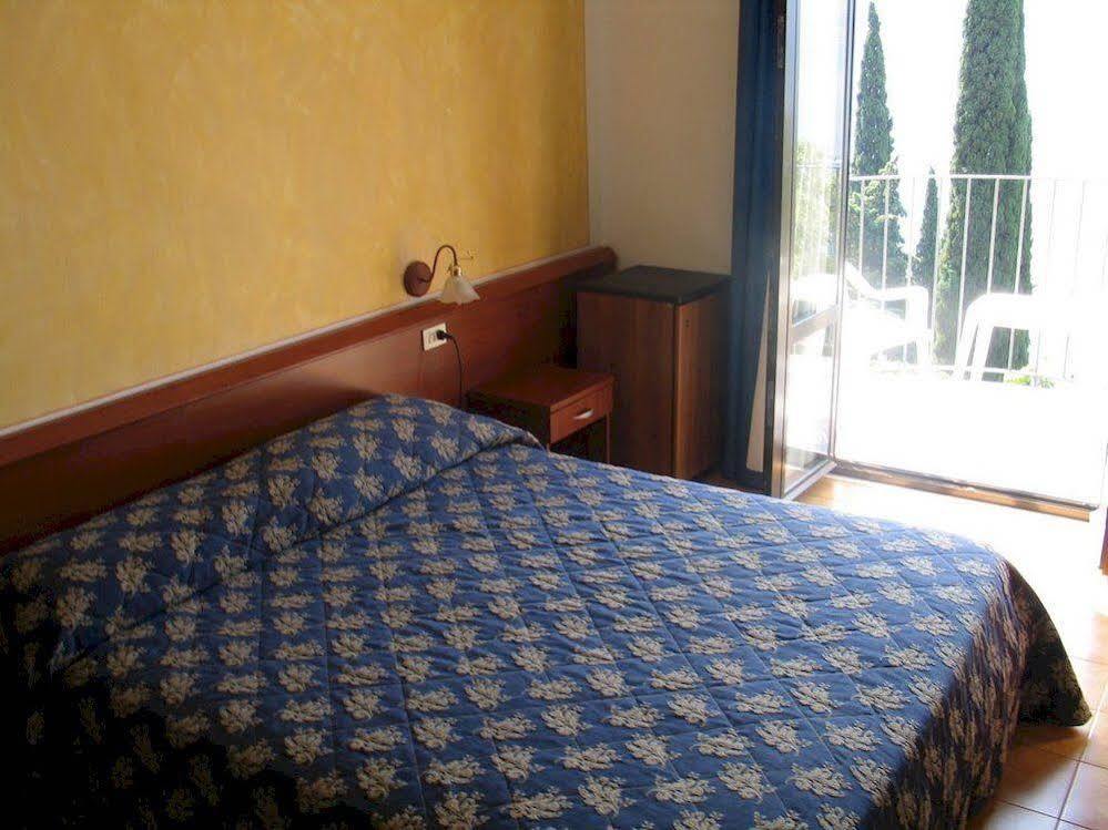 Dirce Limone sul Garda
