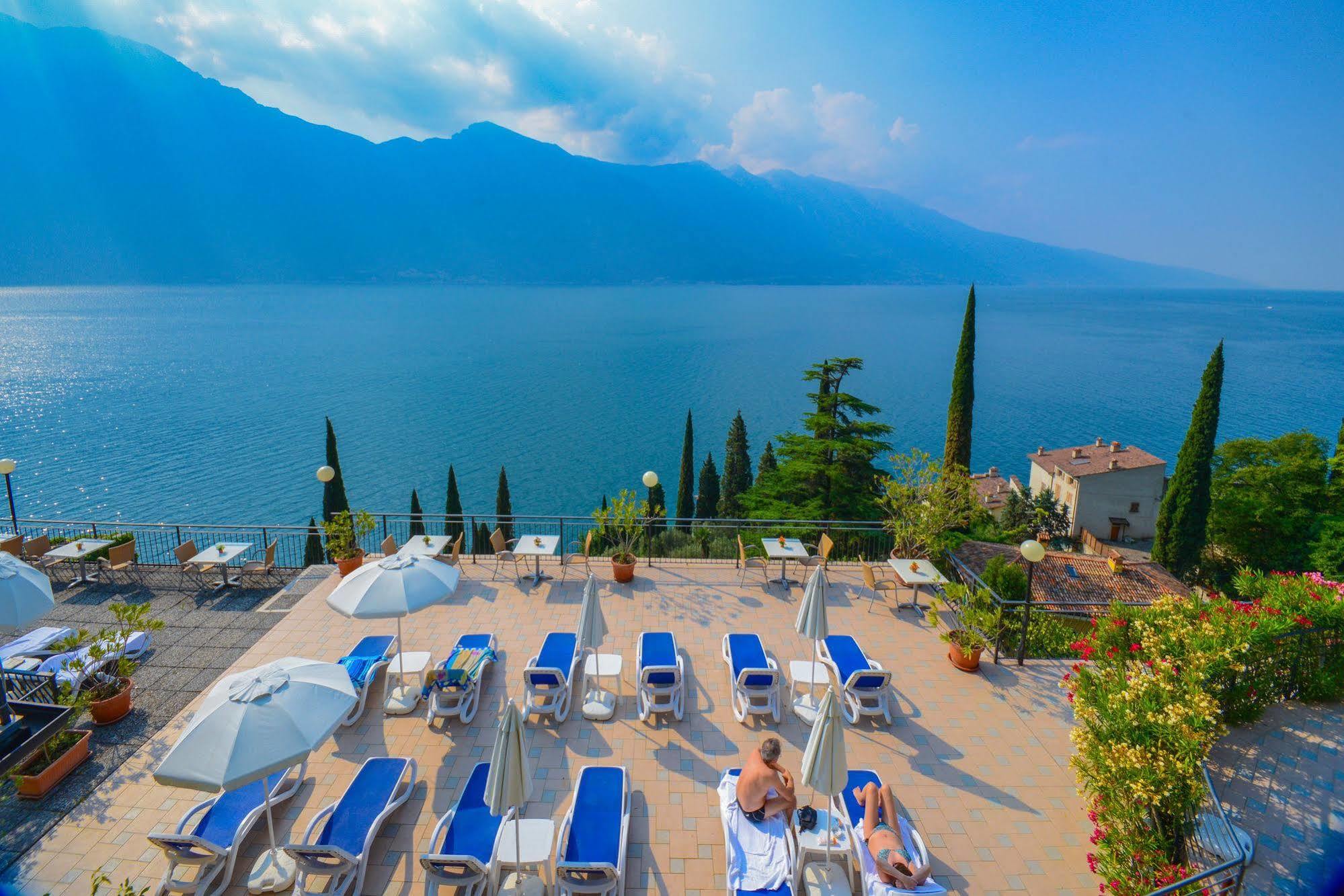 Dirce Hotel Limone sul Garda